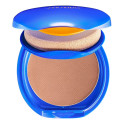 Compact foundation with SPF30